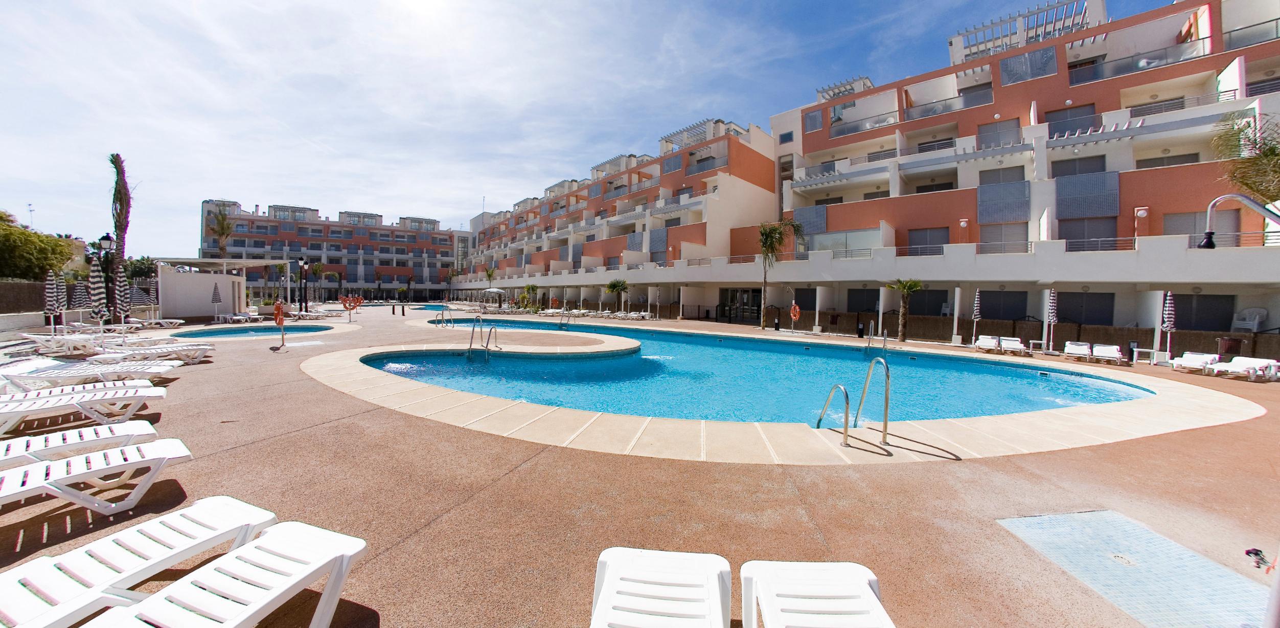 Apartahotel Marina Rey Vera Exterior photo